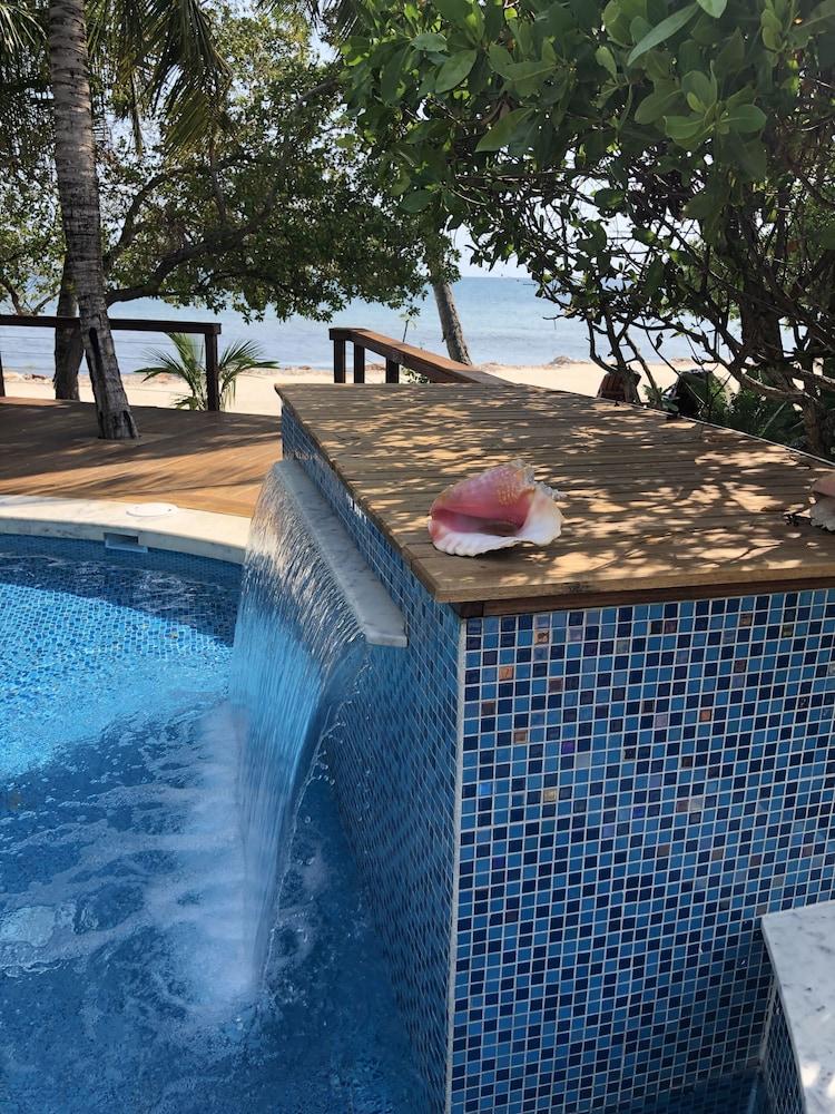 Hatchet Caye Island Resort (Adults Only) Placencia Zewnętrze zdjęcie